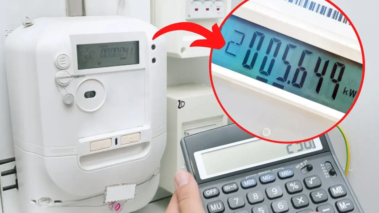 Jak odczytać licznik prądu? Na ekranie licznika widać zużycie 000004.1 kWh, a na kalkulatorze wpisano 2005.649.